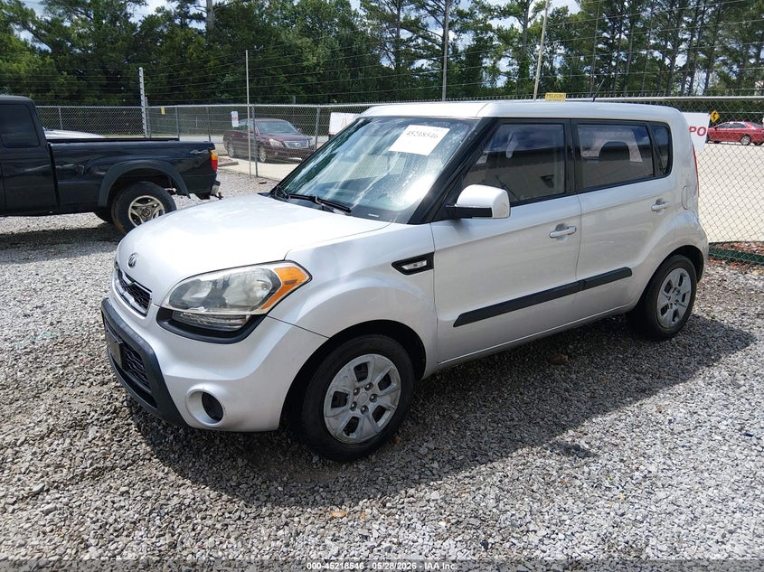 2013 Kia Soul VIN KNDJT2A56D7755426 IAAI salvage auction — FRONT & REAR, Clear (Tennessee), sold $800 on 2026-07-20 (photo 6)