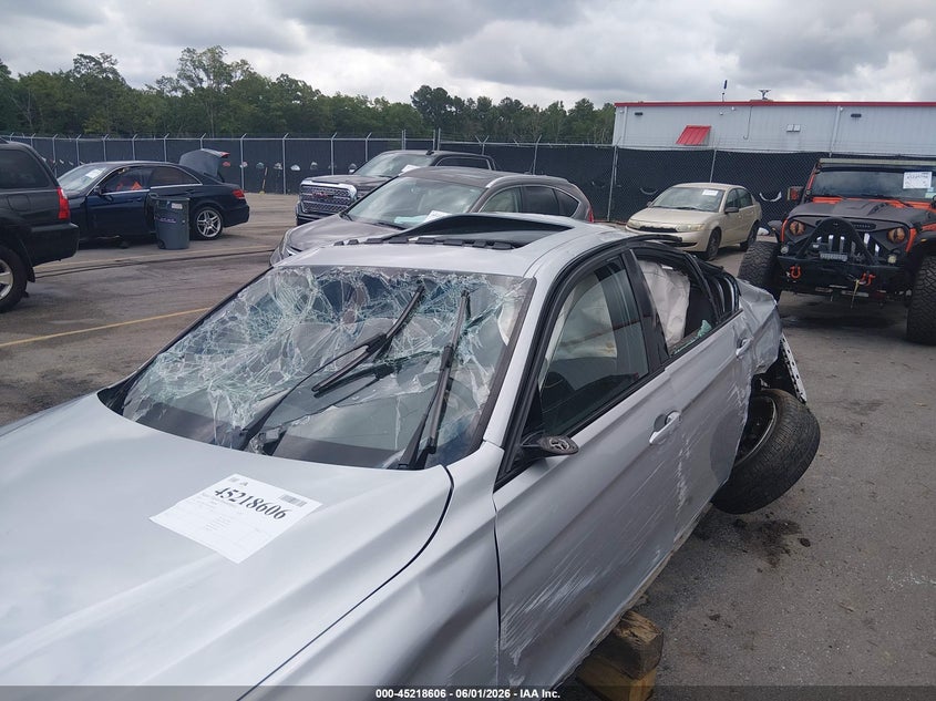 2013 BMW 3er VIN WBA3B9C59DF801240 IAAI salvage auction — ROLLOVER, Salvage Title, sold $525 on 2026-07-15 (photo 6)
