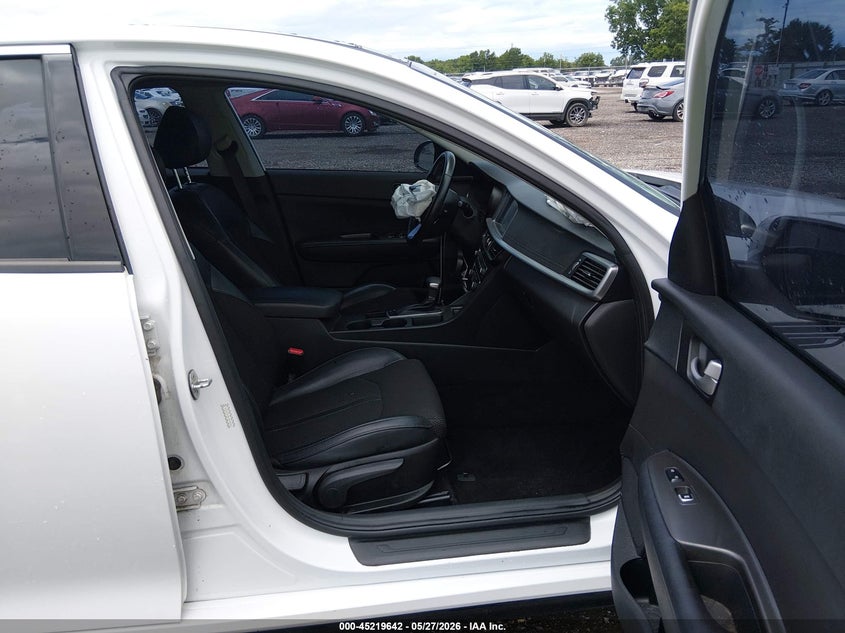 2020 Kia Optima VIN 5XXGT4L34LG425016 IAAI salvage auction — RIGHT FRONT, Salvage Title, sold $3,150 on 2026-07-08 (photo 5)