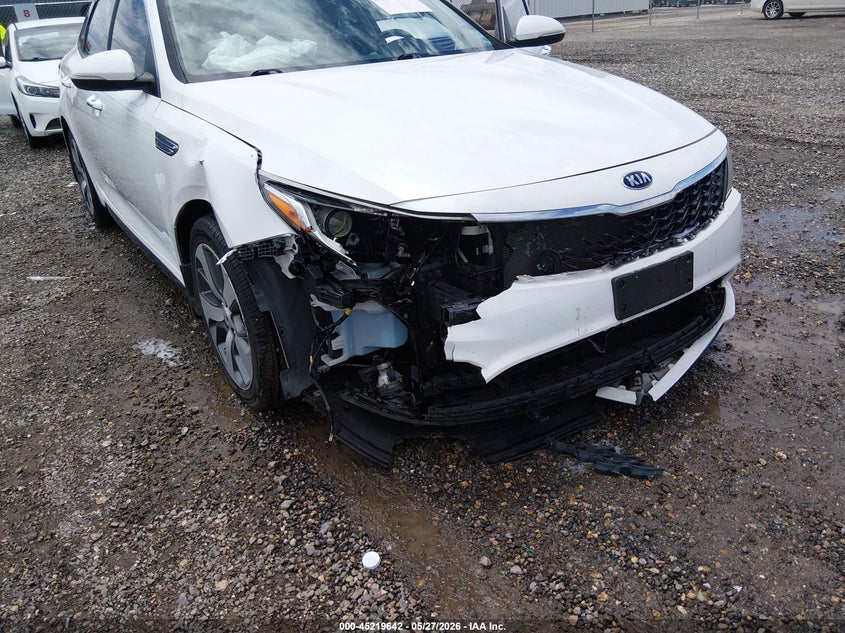 2020 Kia Optima VIN 5XXGT4L34LG425016 IAAI salvage auction — RIGHT FRONT, Salvage Title, sold $3,150 on 2026-07-08 (photo 6)