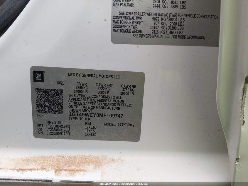 2021 Gmc VIN 1GT49WEY0MF109747 IAAI salvage auction — WATER/FLOOD, Junk (Oklahoma), sold $7,550 on 2026-09-22 (photo 9)