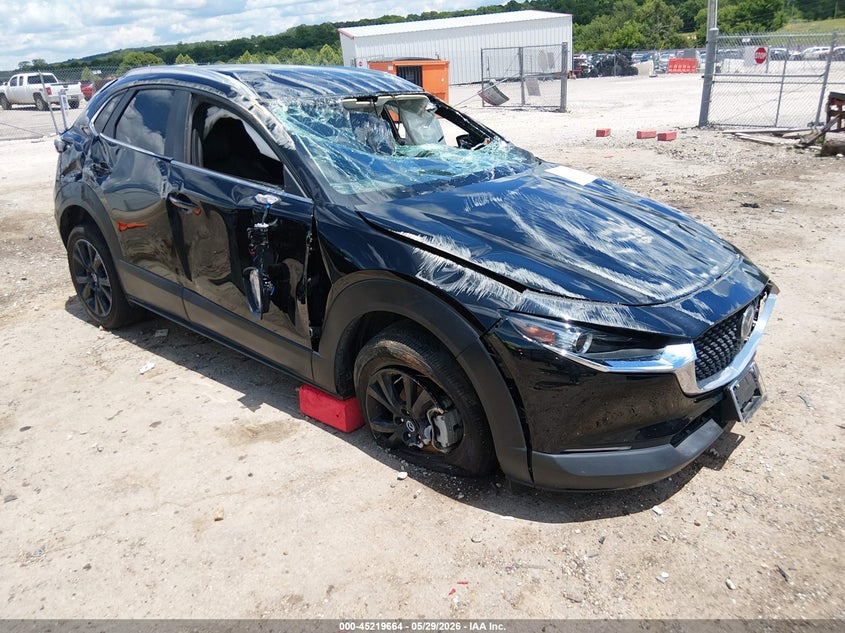 2024 Mazda Cx-30 VIN 3MVDMBBM8RM638653 IAAI salvage auction — ROLLOVER, Salvage Title, sold $775 on 2026-07-09 (photo 1)