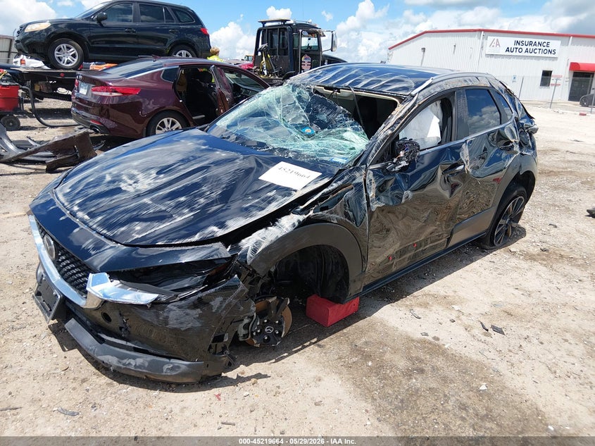 2024 Mazda Cx-30 VIN 3MVDMBBM8RM638653 IAAI salvage auction — ROLLOVER, Salvage Title, sold $775 on 2026-07-09 (photo 2)