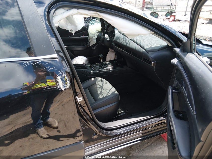 2024 Mazda Cx-30 VIN 3MVDMBBM8RM638653 IAAI salvage auction — ROLLOVER, Salvage Title, sold $775 on 2026-07-09 (photo 5)