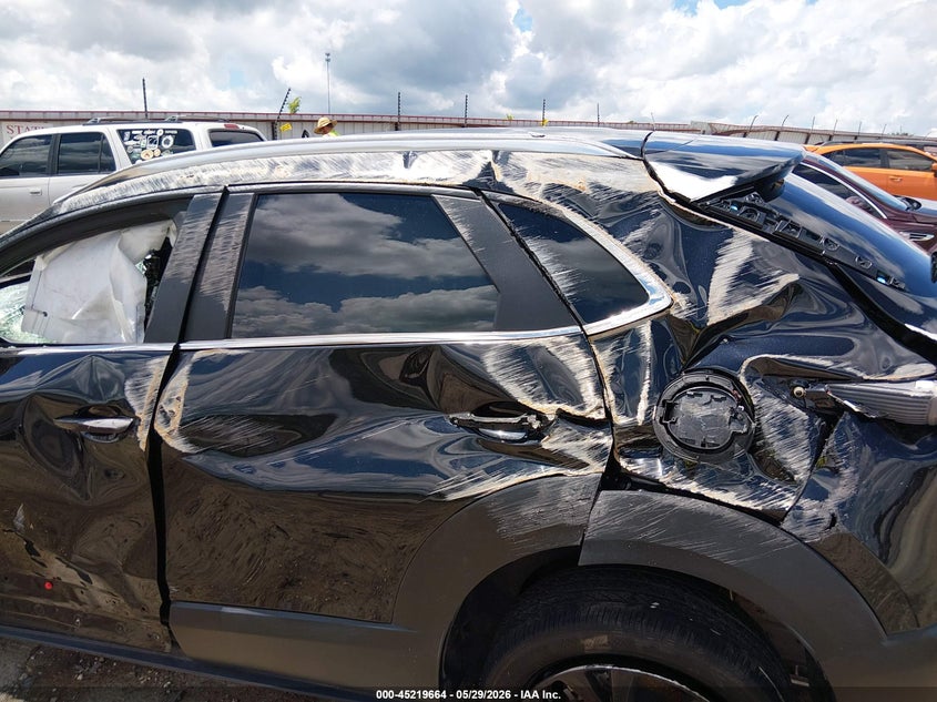 2024 Mazda Cx-30 VIN 3MVDMBBM8RM638653 IAAI salvage auction — ROLLOVER, Salvage Title, sold $775 on 2026-07-09 (photo 6)