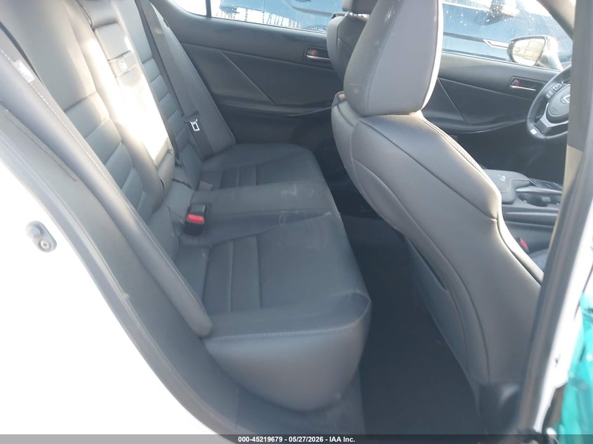2025 Lexus Is VIN JTHGZ1B22S5083721 IAAI salvage auction — SIDE, Salvage Title, sold $16,000 on 2026-07-18 (photo 8)
