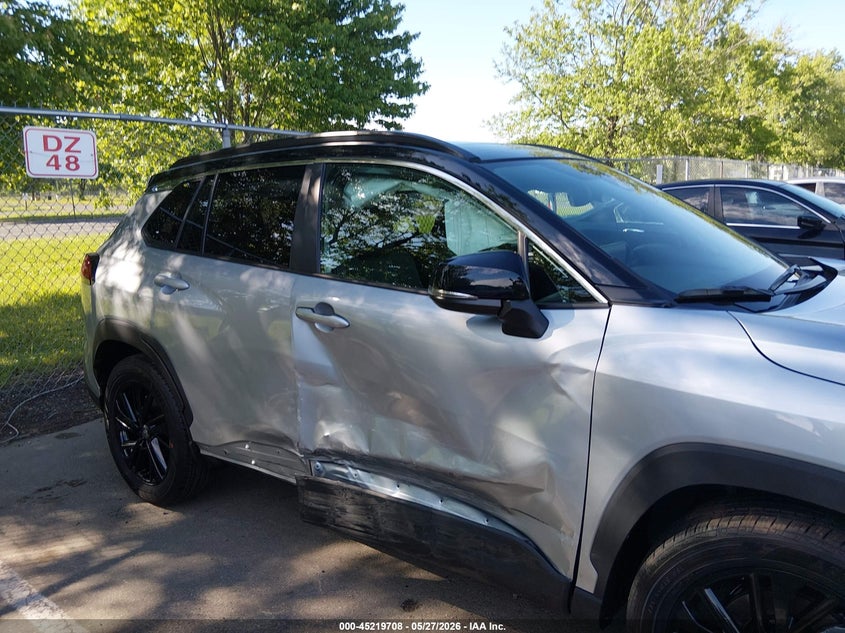 2026 Toyota Corolla cross VIN 7MUFBABG3TV108740 IAAI salvage auction — SIDE, Salvage Title, sold $15,200 on 2026-08-02 (photo 6)