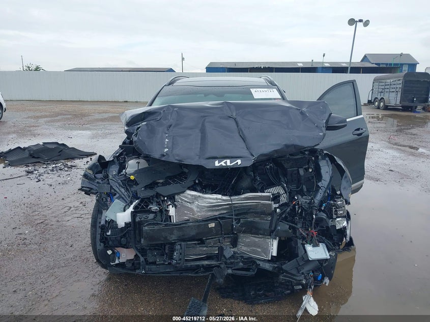 2026 Kia Sportage VIN 5XYK33DF0TG357208 IAAI salvage auction — FRONT END, Salvage (Texas), sold $4,950 on 2026-07-29 (photo 6)