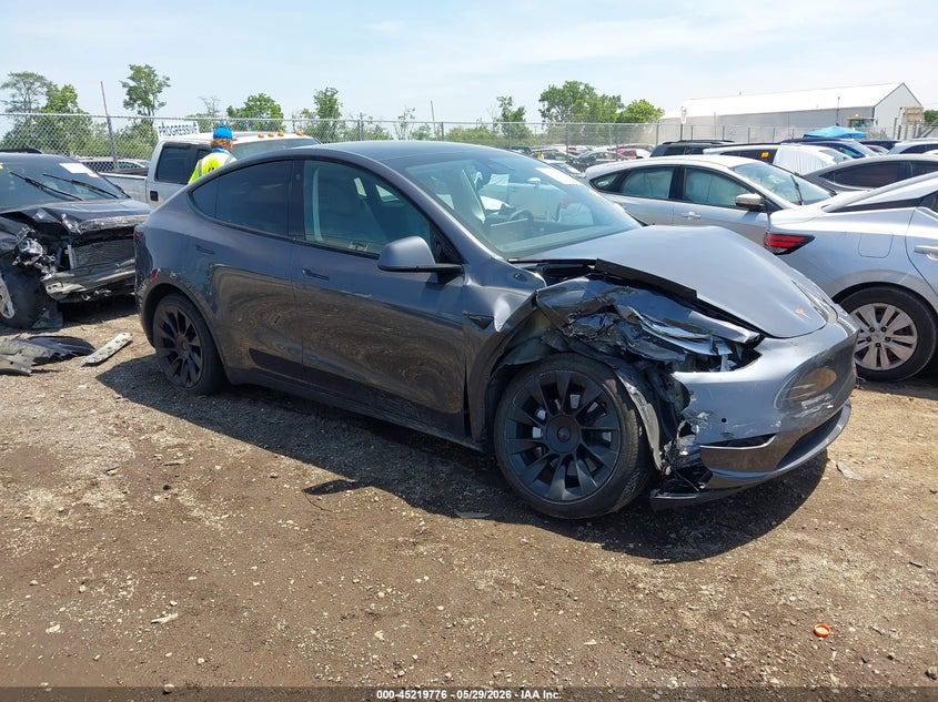 2022 Tesla Model y VIN 7SAYGDEE1NF412983 IAAI salvage auction — FRONT END, Salvage Title, sold $10,750 on 2026-07-16 (photo 1)