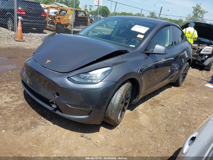 2022 Tesla Model y VIN 7SAYGDEE1NF412983 IAAI salvage auction — FRONT END, Salvage Title, sold $10,750 on 2026-07-16 (photo 2)