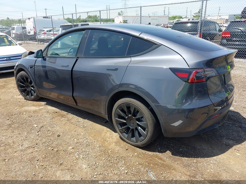 2022 Tesla Model y VIN 7SAYGDEE1NF412983 IAAI salvage auction — FRONT END, Salvage Title, sold $10,750 on 2026-07-16 (photo 3)