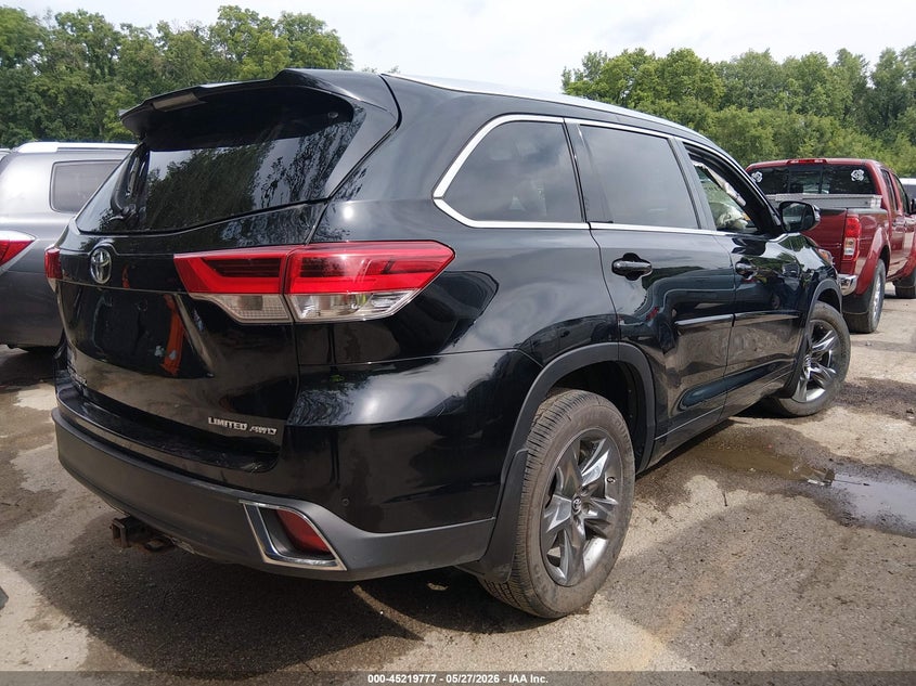 2017 Toyota Highlander VIN 5TDDZRFH0HS447686 IAAI salvage auction — LEFT FRONT, Salvage (Iowa), sold $6,300 on 2026-08-01 (photo 4)