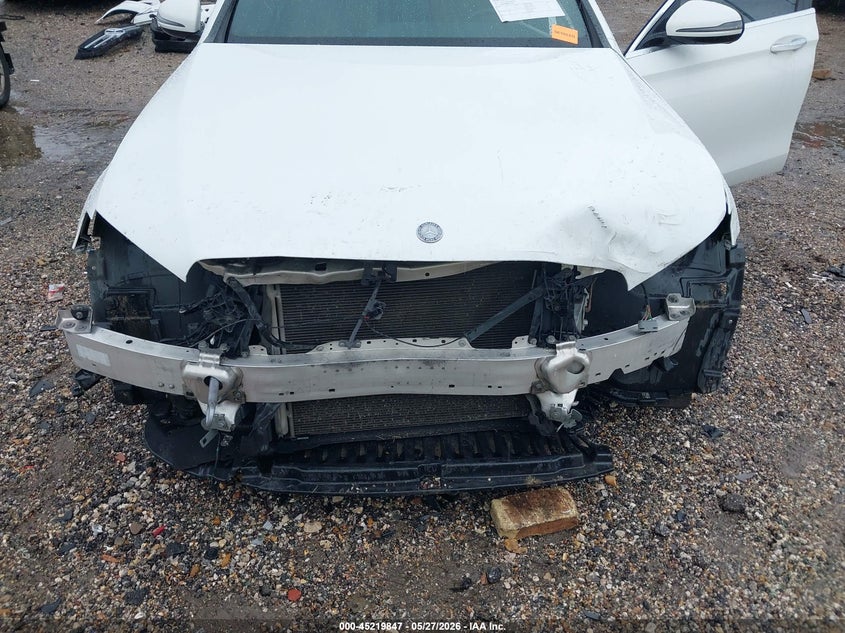 2017 Mercedes-benz E-klasse VIN WDDZF4JB0HA112189 IAAI salvage auction — FRONT END, Salvage Title, sold $4,050 on 2026-08-06 (photo 6)