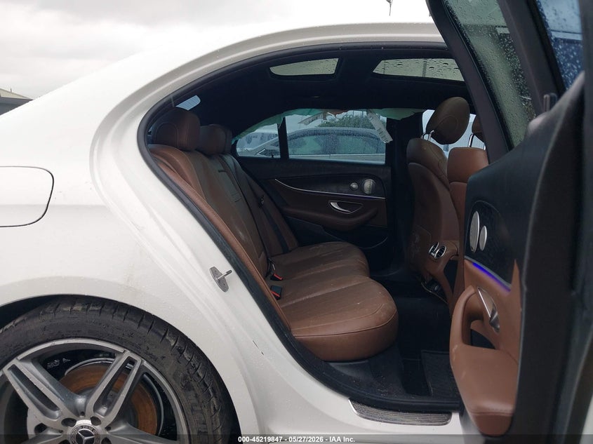 2017 Mercedes-benz E-klasse VIN WDDZF4JB0HA112189 IAAI salvage auction — FRONT END, Salvage Title, sold $4,050 on 2026-08-06 (photo 8)