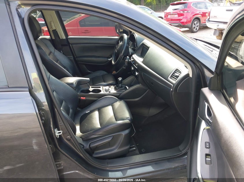 2016 Mazda Cx-5 VIN JM3KE2DY3G0643983 IAAI salvage auction — SIDE, Salvage Title, sold $2,950 on 2026-07-24 (photo 5)