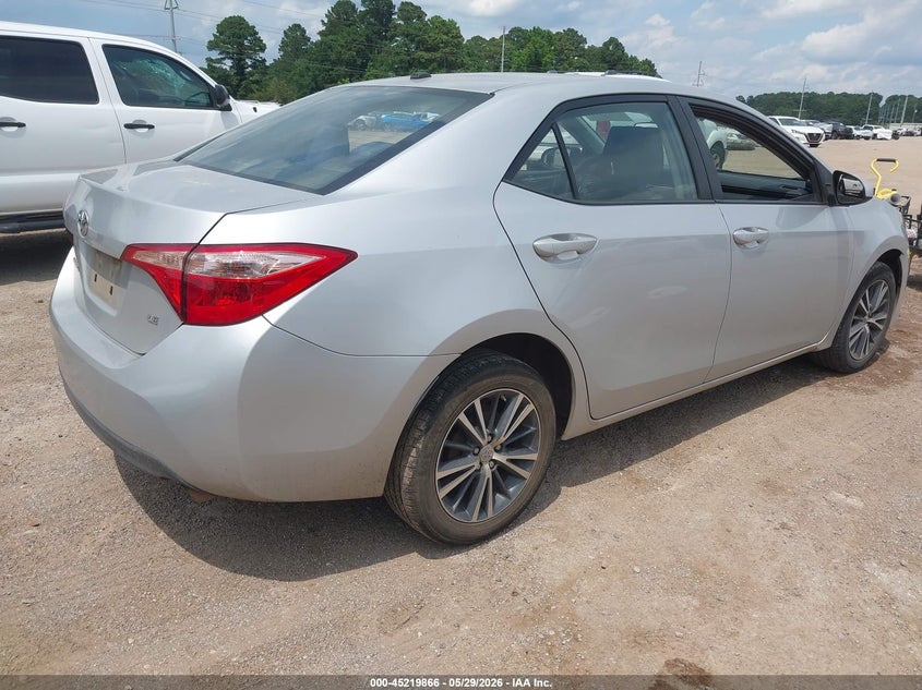 2018 Toyota Corolla VIN 5YFBURHE6JP758711 IAAI salvage auction — SIDE, Salvage Title, sold $2,900 on 2026-07-30 (photo 4)