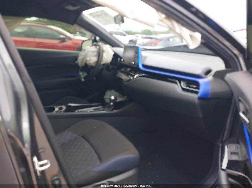 2020 Toyota C-hr VIN JTNKHMBX0L1088058 IAAI salvage auction — FRONT END, Salvage Title, sold $4,100 on 2026-07-22 (photo 5)