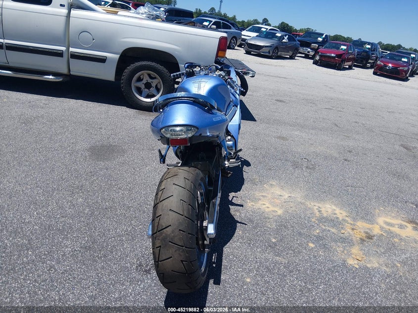 2000 Suzuki Gsx VIN JS1GW71A6Y2107173 IAAI salvage auction — FRONT END, Salvage (South Carolina), sold $2,000 on 2026-07-08 (photo 6)