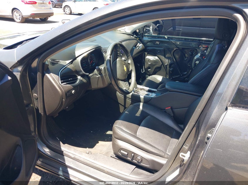 2017 Chevrolet Malibu VIN 1G1ZE5ST0HF279710 IAAI salvage auction — FRONT END, Salvage Title, sold $1,250 on 2026-07-10 (photo 5)