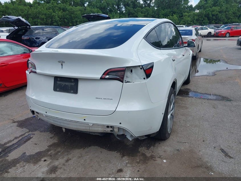 2021 Tesla Model y VIN 5YJYGDEE9MF304896 IAAI salvage auction — REAR END, Salvage Title, sold $10,450 on 2026-07-30 (photo 6)