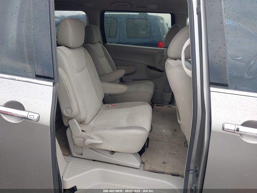 2012 Nissan Quest VIN JN8AE2KPXC9032860 IAAI salvage auction — LEFT SIDE, Salvage Title, sold $950 on 2026-07-22 (photo 8)