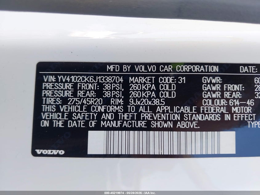 2018 Volvo Xc90 VIN YV4102CK6J1338704 IAAI salvage auction — RIGHT SIDE, Salvage Title, sold $10,025 on 2026-07-13 (photo 9)
