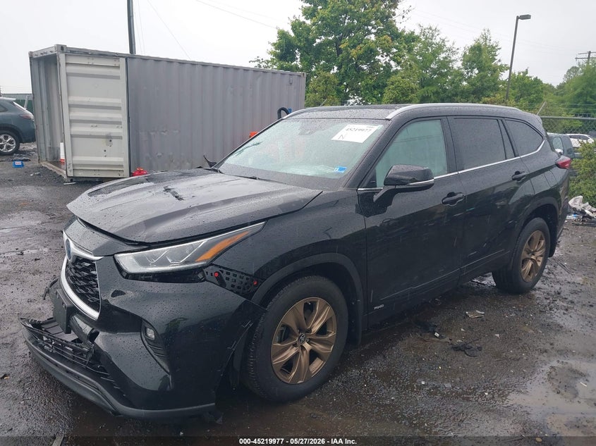 2023 Toyota Highlander VIN 5TDABRCHXPS599713 IAAI salvage auction — FRONT END, Salvage Title, sold $16,400 on 2026-07-10 (photo 2)