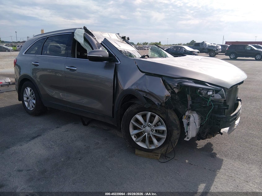 2017 Kia Sorento VIN 5XYPG4A31HG270967 IAAI salvage auction — ROLLOVER, Salvage Title, sold $650 on 2026-07-14 (photo 1)