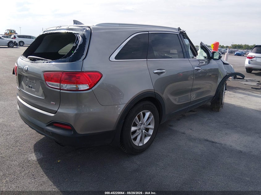 2017 Kia Sorento VIN 5XYPG4A31HG270967 IAAI salvage auction — ROLLOVER, Salvage Title, sold $650 on 2026-07-14 (photo 4)