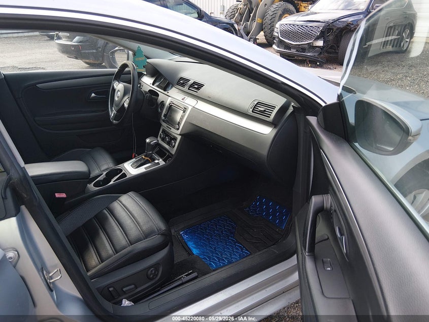 2011 Volkswagen Passat cc VIN WVWMP7AN4BE713988 IAAI salvage auction — NORMAL WEAR, Salvage (Texas), sold $250 on 2026-08-10 (photo 5)