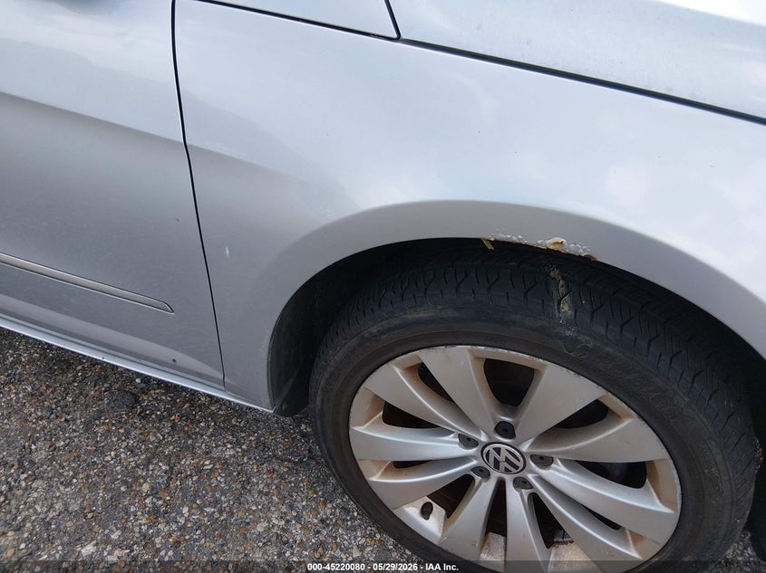 2011 Volkswagen Passat cc VIN WVWMP7AN4BE713988 IAAI salvage auction — NORMAL WEAR, Salvage (Texas), sold $250 on 2026-08-10 (photo 6)