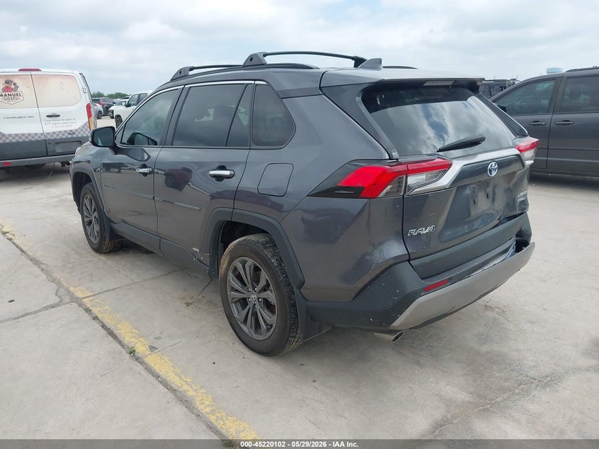 2024 Toyota Rav 4 VIN 4T3D6RFV8RU156108 IAAI salvage auction — SIDE, Salvage Title, sold $12,700 on 2026-07-29 (photo 3)