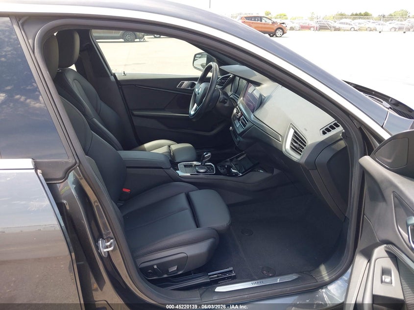 2021 BMW 2er VIN WBA73AK01M7H05153 IAAI salvage auction — FRONT END, Salvage Title, sold $4,950 on 2026-07-09 (photo 5)