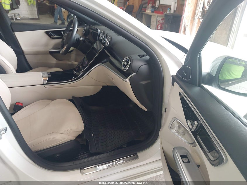 2023 Mercedes-benz C-klasse VIN W1KAF4HB4PR092225 IAAI salvage auction — RIGHT FRONT, Salvage Title, sold $16,700 on 2026-07-11 (photo 5)