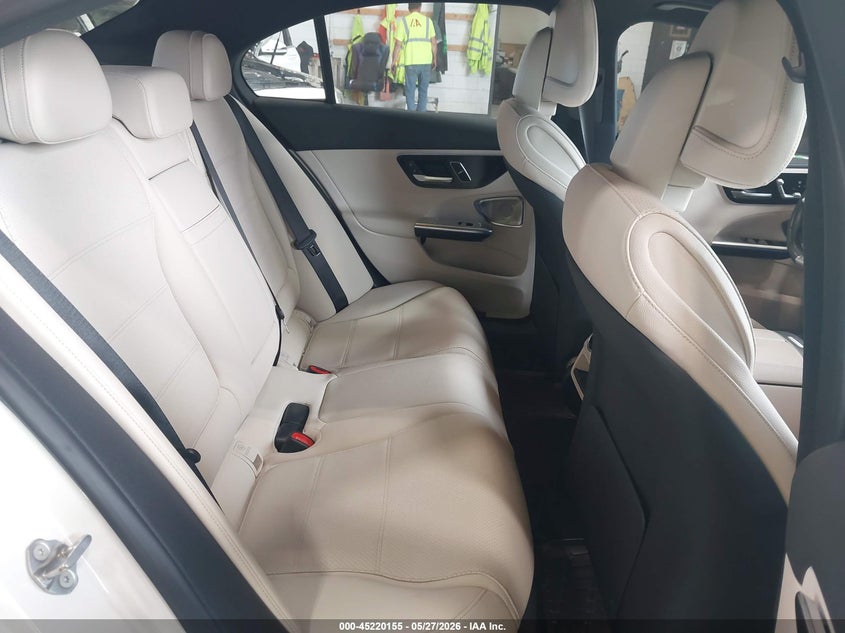2023 Mercedes-benz C-klasse VIN W1KAF4HB4PR092225 IAAI salvage auction — RIGHT FRONT, Salvage Title, sold $16,700 on 2026-07-11 (photo 8)