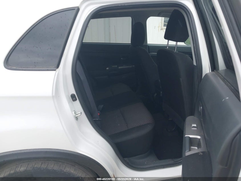 2019 Mitsubishi Outlander VIN JA4AP3AU2KU023742 IAAI salvage auction — HAIL, Salvage Title, sold $3,050 on 2026-07-20 (photo 8)