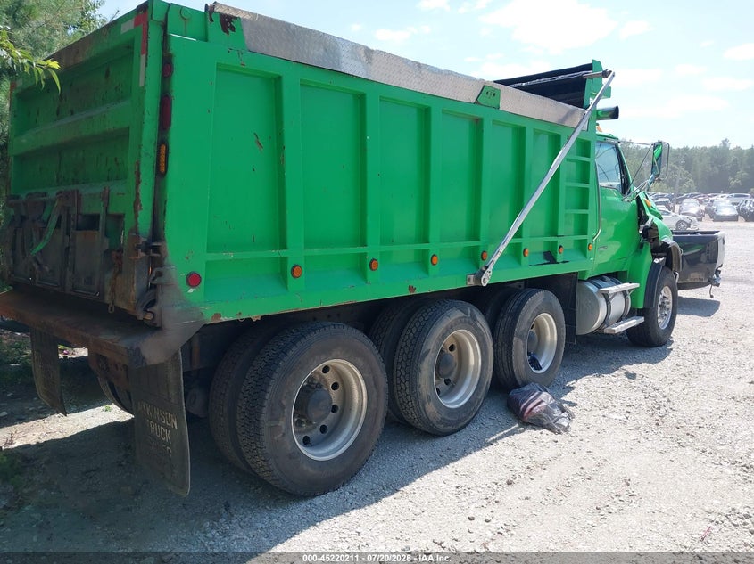 2006 Sterling truck L 9500 VIN 2FZMAZDE86AW36271 IAAI salvage auction — FRONT END, Salvage (Idaho), sold $2,350 on 2026-07-29 (photo 4)