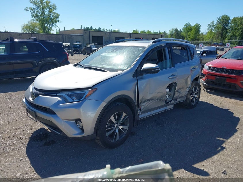 2018 Toyota Rav 4 VIN JTMRFREVXJJ223091 IAAI salvage auction — REAR END, Salvage Title, sold $5,600 on 2026-07-09 (photo 2)