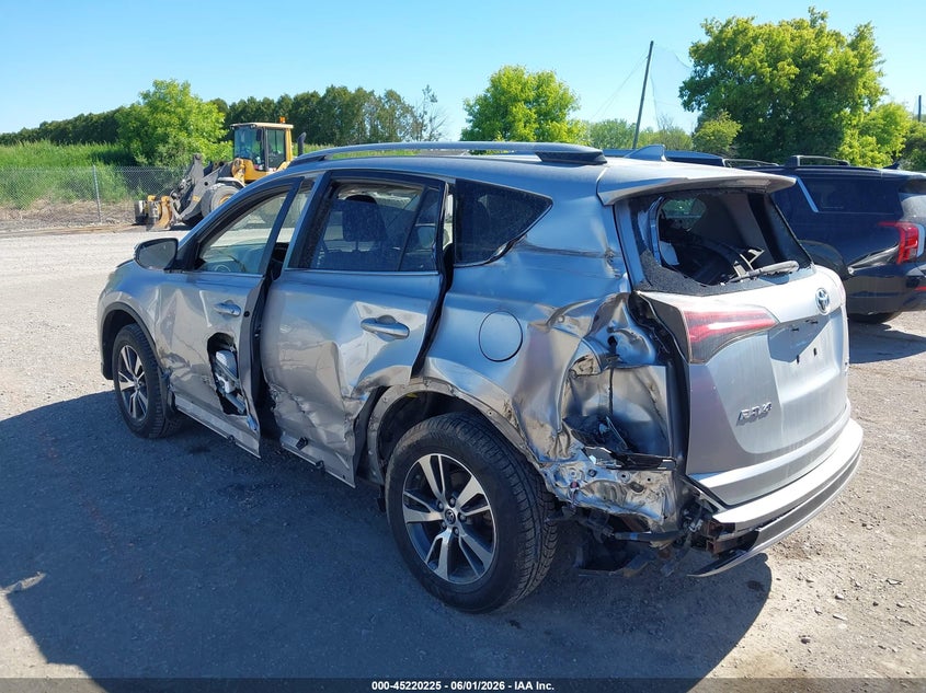 2018 Toyota Rav 4 VIN JTMRFREVXJJ223091 IAAI salvage auction — REAR END, Salvage Title, sold $5,600 on 2026-07-09 (photo 3)