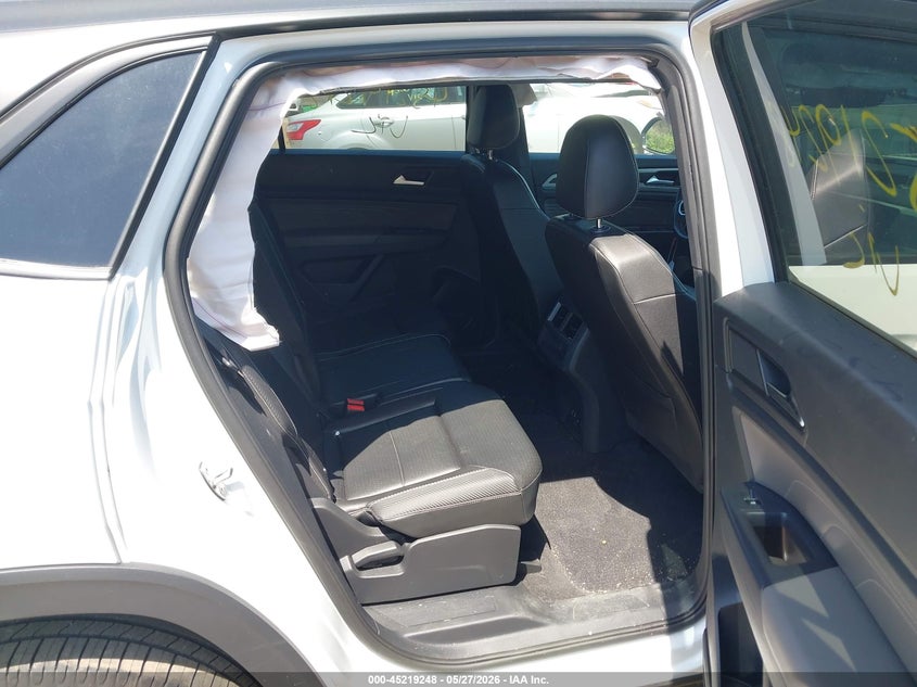 2021 Volkswagen Atlas cross sport VIN 1V2BC2CA7MC236194 IAAI salvage auction — LEFT SIDE, Salvage (Minnesota), sold $8,200 on 2026-08-19 (photo 8)