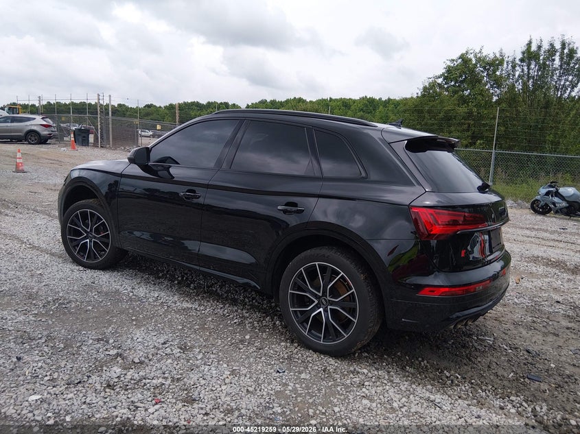 2022 Audi Sq5 VIN WA1B4AFY2N2127984 IAAI salvage auction — RIGHT FRONT, Wait Title, sold $11,800 on 2026-09-26 (photo 3)