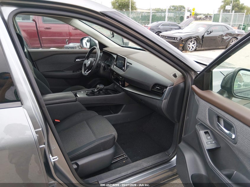 2021 Nissan Rogue VIN 5N1AT3BA7MC840943 IAAI salvage auction — HAIL, Wait Title, sold $8,450 on 2026-08-21 (photo 5)