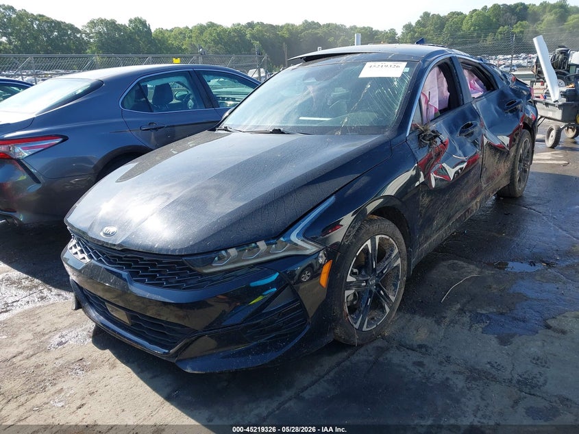 2021 Kia K5 VIN 5XXG64J22MG057373 IAAI salvage auction — ROLLOVER, Salvage Title, sold $2,475 on 2026-07-09 (photo 2)