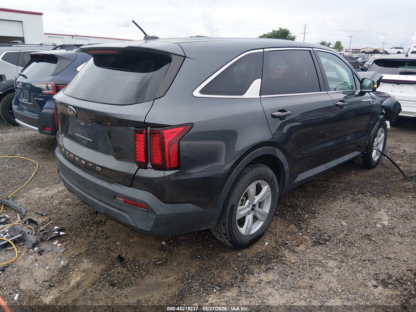 2021 Kia Sorento VIN 5XYRG4LC1MG017020 IAAI salvage auction — FRONT END, Salvage Title, sold $3,400 on 2026-07-21 (photo 4)