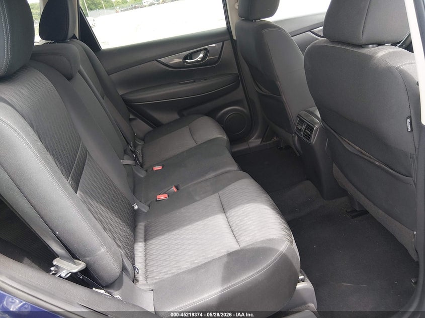 2019 Nissan Rogue VIN KNMAT2MTXKP517182 IAAI salvage auction — REAR END, Salvage (Missouri), sold $1,400 on 2026-07-30 (photo 8)
