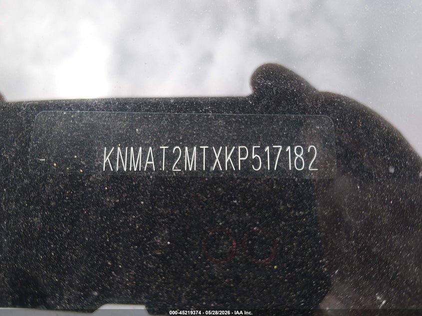2019 Nissan Rogue VIN KNMAT2MTXKP517182 IAAI salvage auction — REAR END, Salvage (Missouri), sold $1,400 on 2026-07-30 (photo 9)