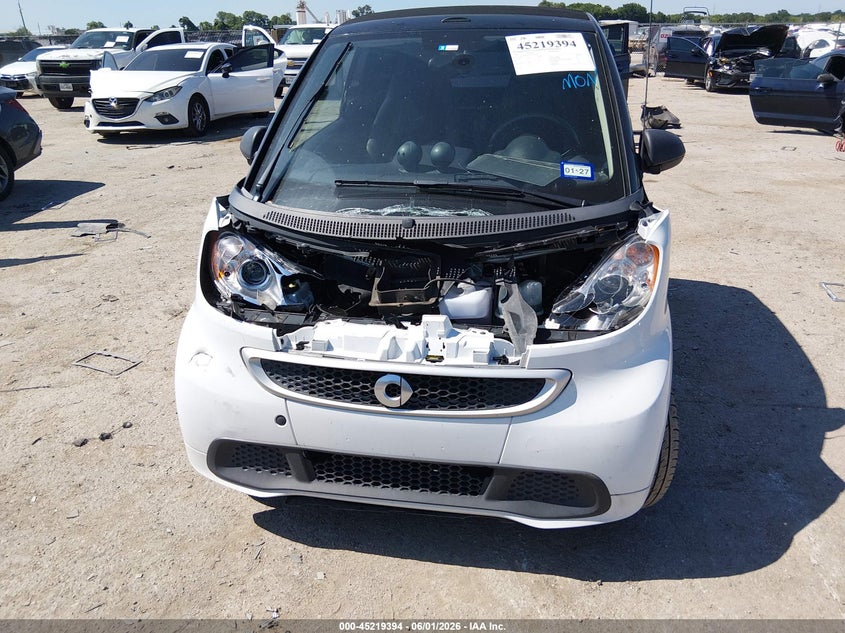 2013 Smart Fortwo VIN WMEEK3BA2DK616009 IAAI salvage auction — FRONT END, Original (Texas), sold $1,350 on 2026-08-22 (photo 6)
