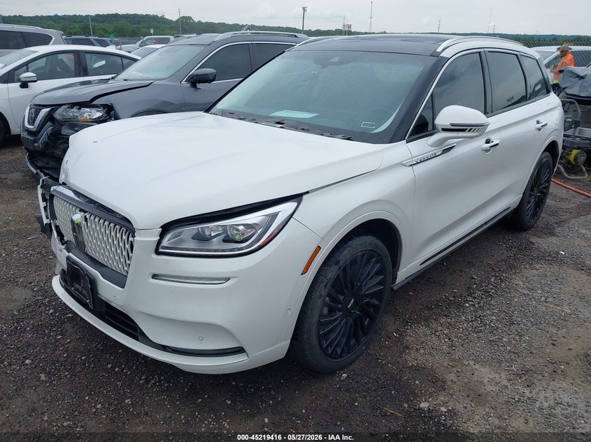 2021 Lincoln Corsair VIN 5LMCJ2D9XMUL03583 IAAI salvage auction — RIGHT FRONT, Salvage Title, sold $7,600 on 2026-09-01 (photo 2)