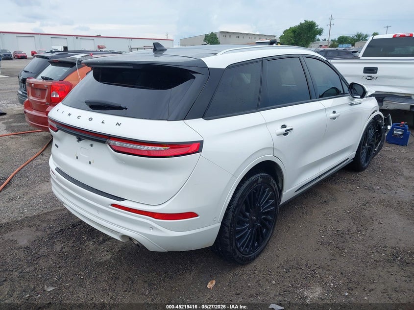 2021 Lincoln Corsair VIN 5LMCJ2D9XMUL03583 IAAI salvage auction — RIGHT FRONT, Salvage Title, sold $7,600 on 2026-09-01 (photo 4)