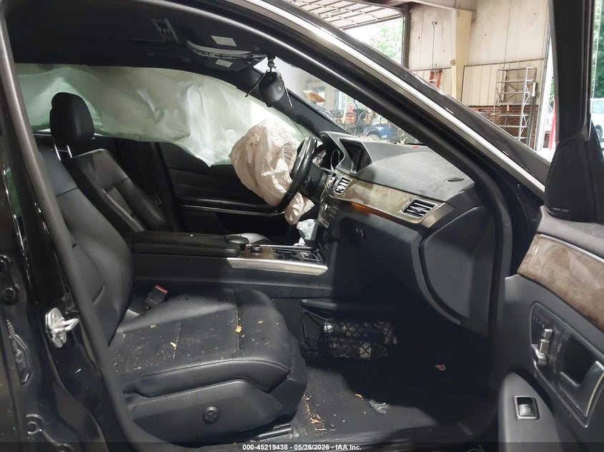 2016 Mercedes-benz E-klasse VIN WDDHF8JB9GB167736 IAAI salvage auction — RIGHT FRONT, Salvage Title, sold $975 on 2026-07-19 (photo 5)